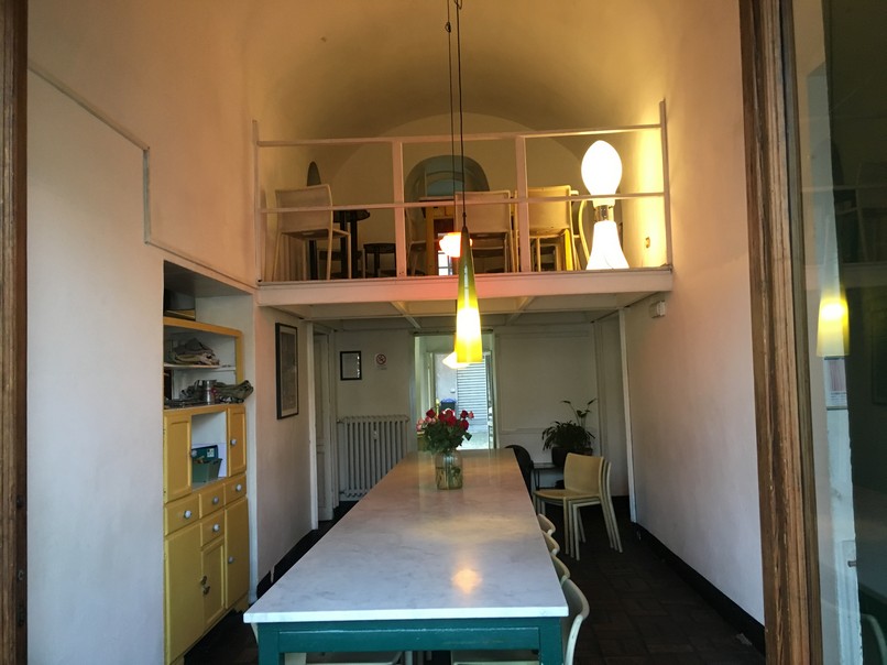 aperitivi alla drogheria in piazza Vittorio Veneto a Torino